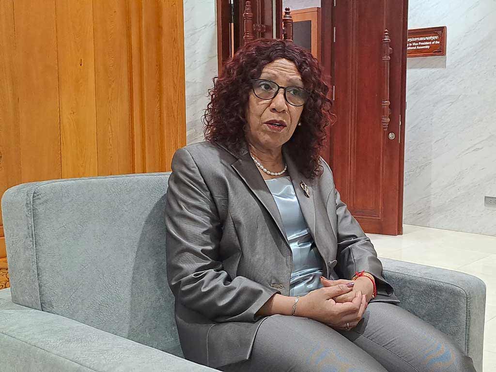 Laos: Cuba reveals unprecedented US military deployment in Caribbean