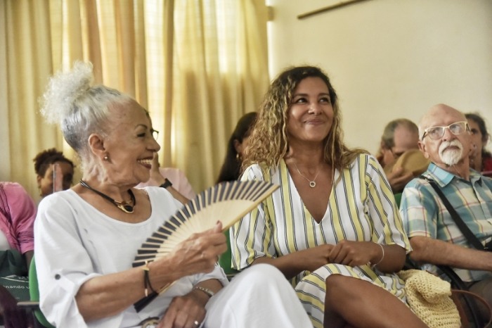 visual-evocation-of-cuban-writer-dulce-maria-loynaz
