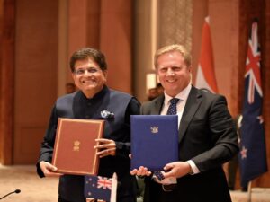india-and-new-zealand-sign-fta-with-investment-commitment